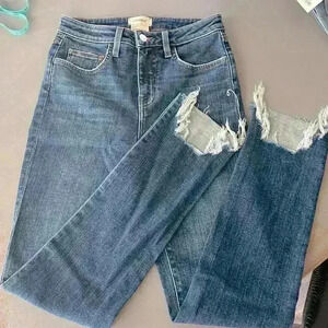 L'AGENCE- NWOT Straight High Rise Raw Hem Jeans Sz 25